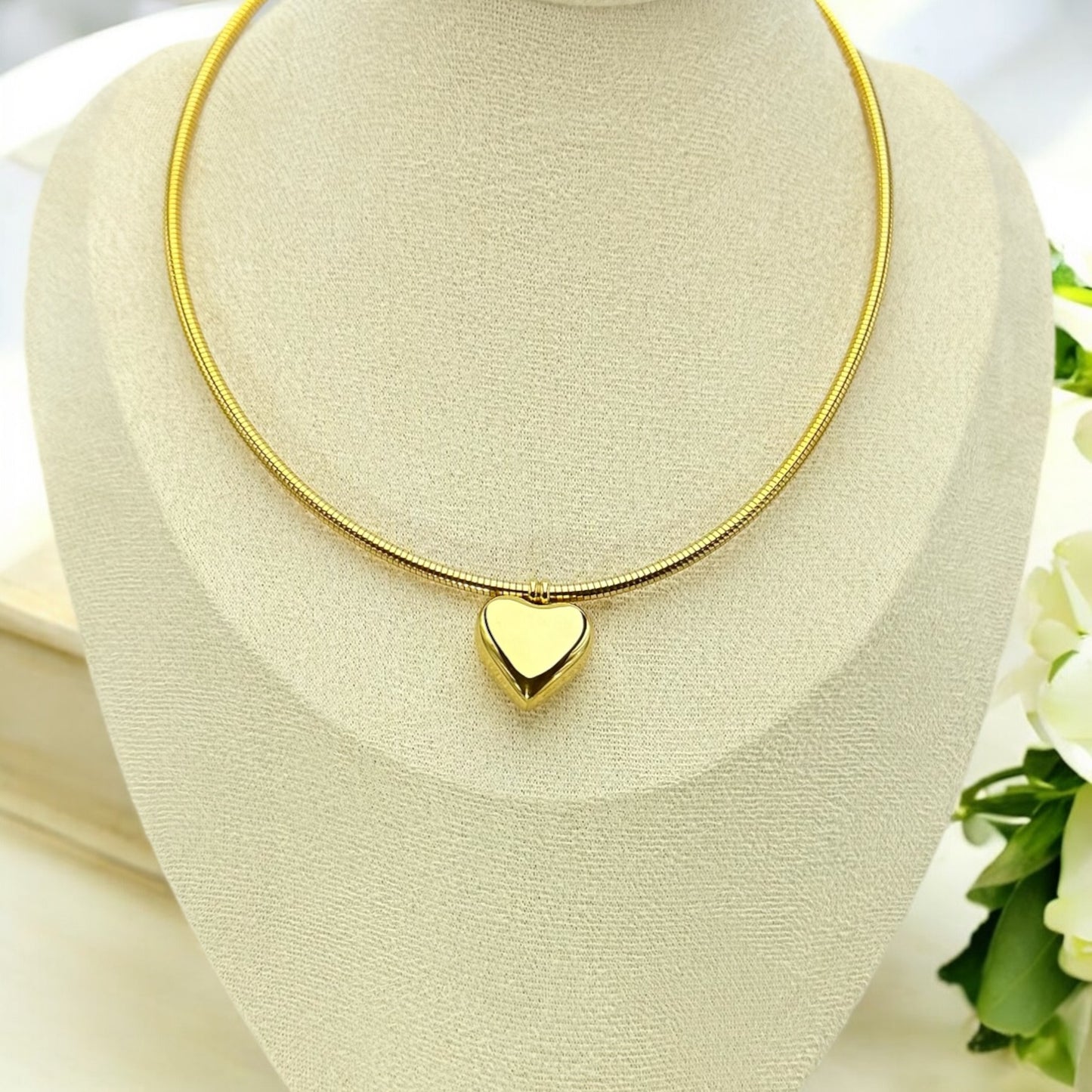 Choker Punta Cana en acier inoxydable doré.
