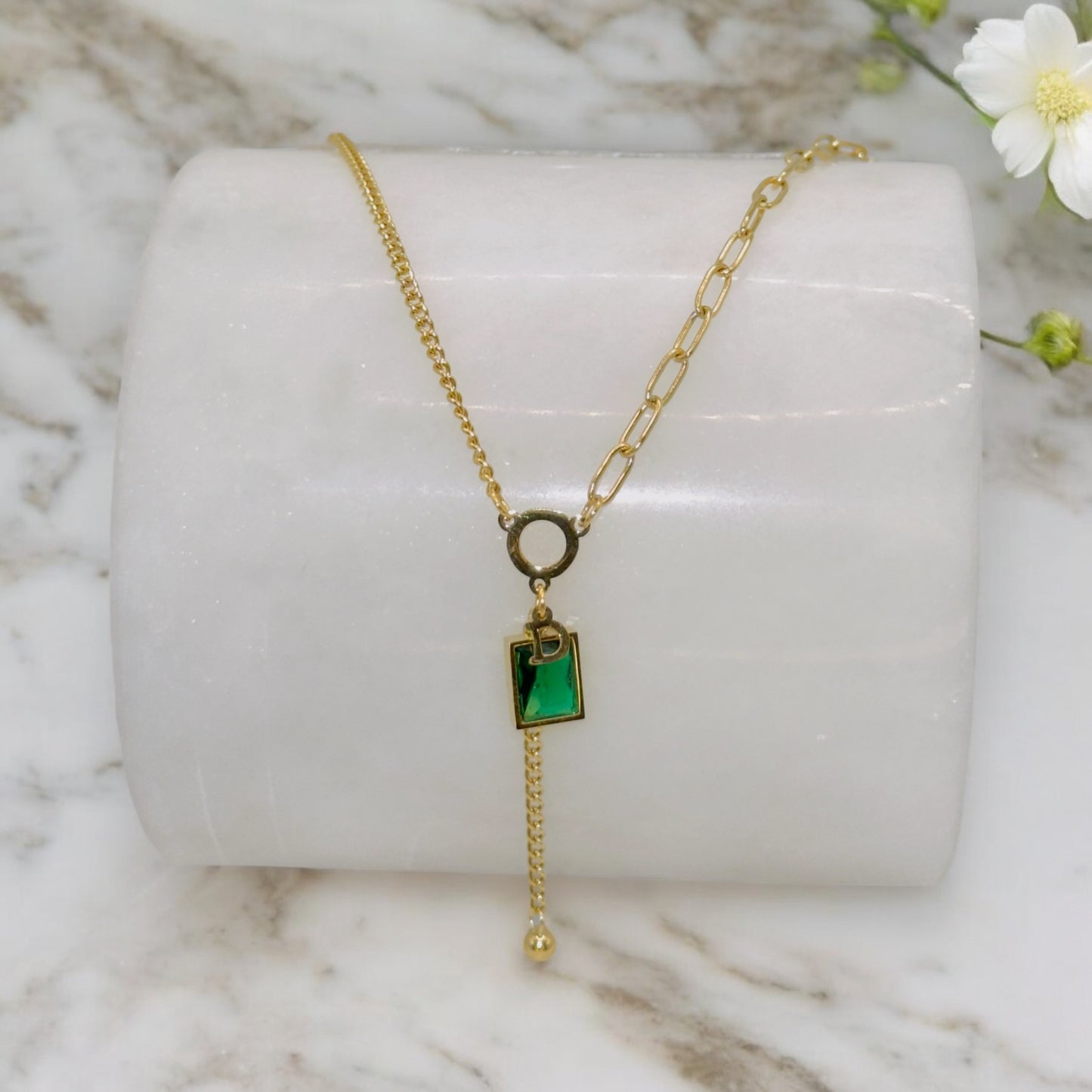 Collier Denver Vert ajustable en acier inoxydable doré.