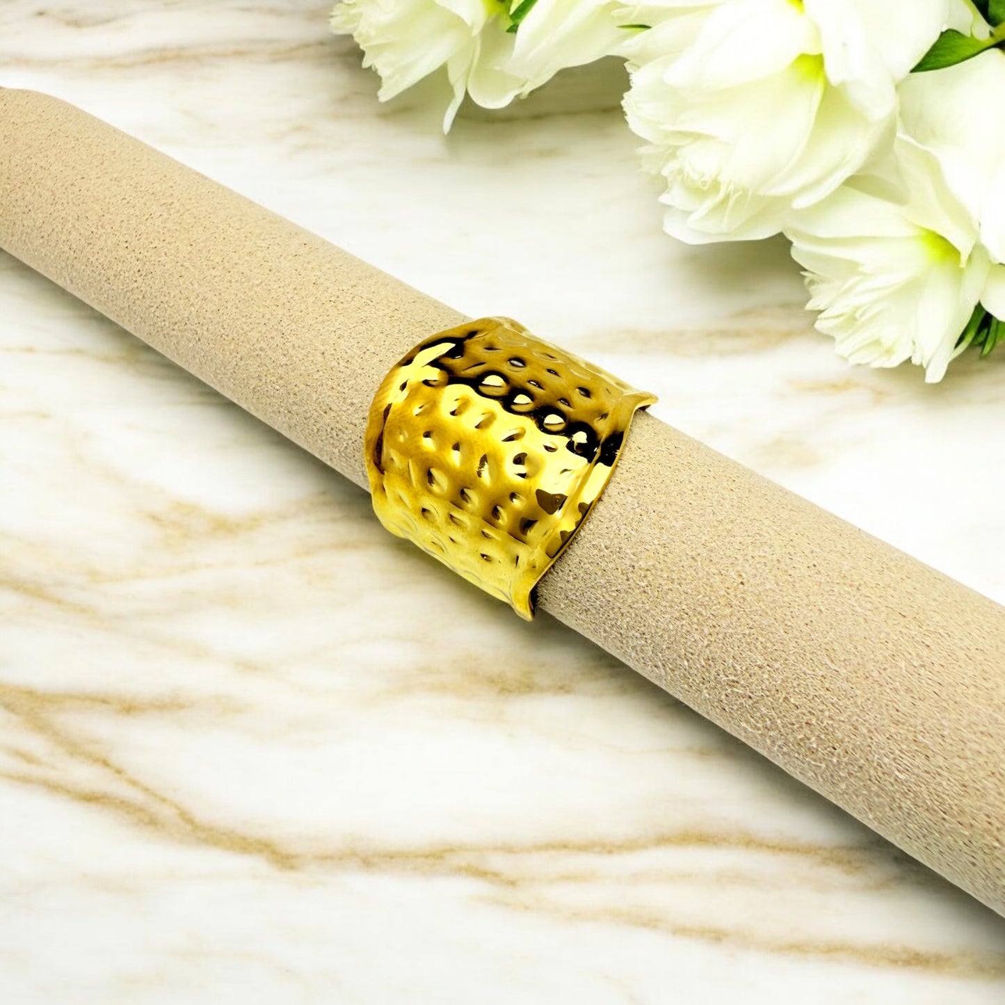 Bague Bari ajustable en acier inoxydable doré. 