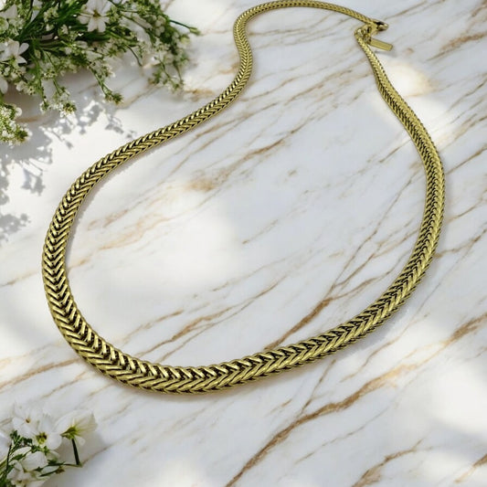 Collier Kansas City en acier inoxydable doré. 