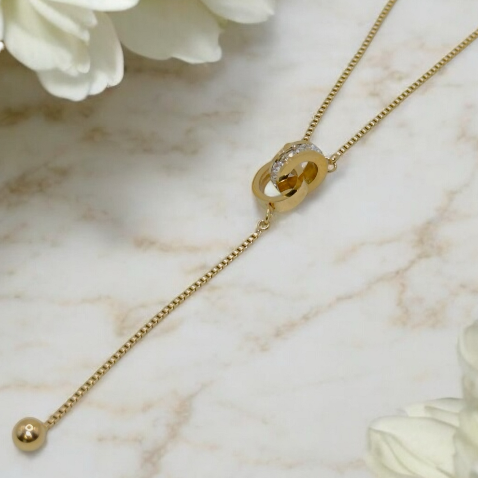 Collier Minneapolis ajustable en acier inoxydable doré. 